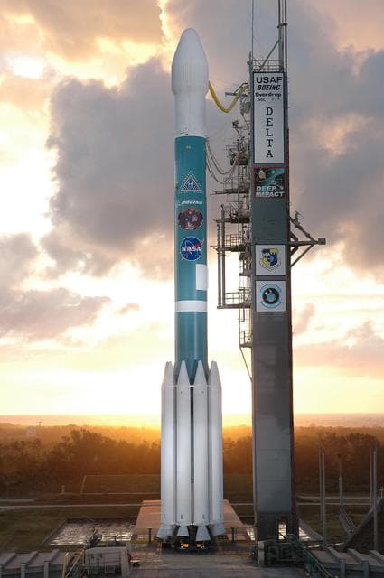 NASA image: KSC-05pd-0129