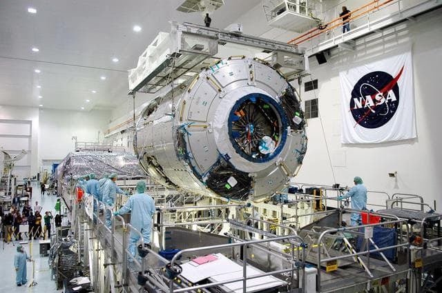 NASA image: KSC-05pd-0217