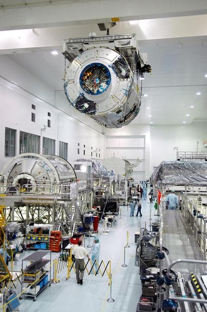 NASA image: KSC-05pd-0218