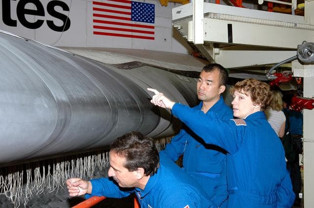 NASA image: KSC-05pd-0242