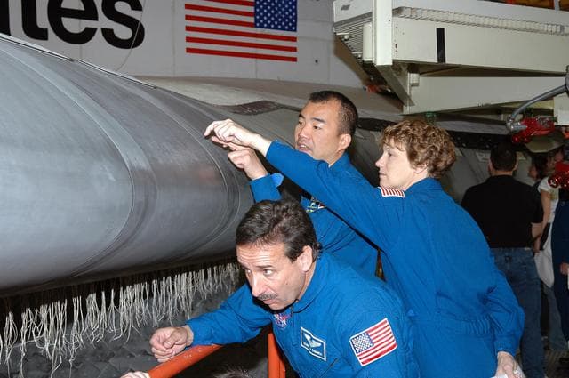 NASA image: KSC-05pd-0243