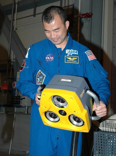 NASA image: KSC-05pd-0259