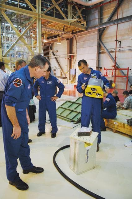 NASA image: KSC-05pd-0260