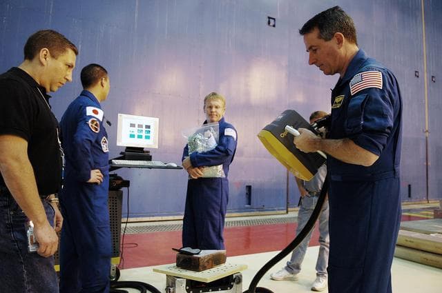NASA image: KSC-05pd-0261
