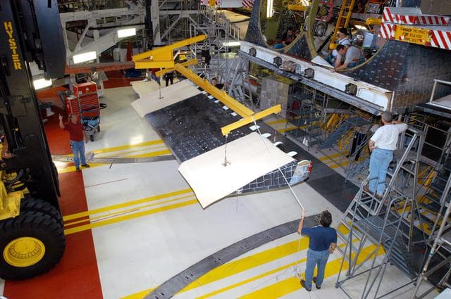 NASA image: KSC-05pd-0270