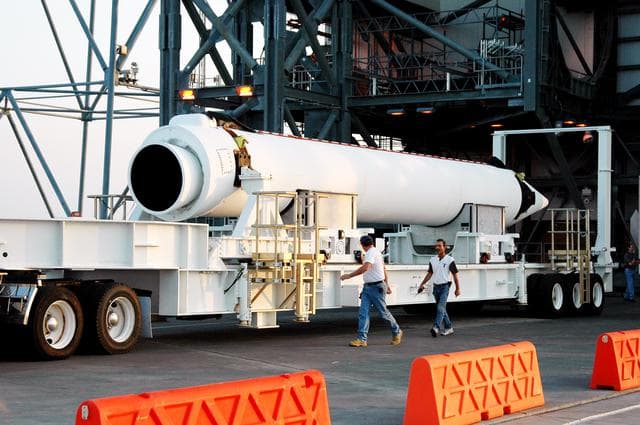 NASA image: KSC-05pd-0312