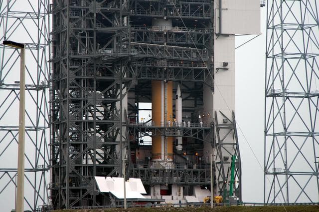 NASA image: KSC-05pd-0315