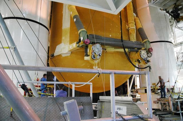 NASA image: KSC-05pd-0353