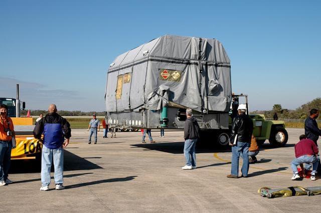 NASA image: KSC-05pd-0391