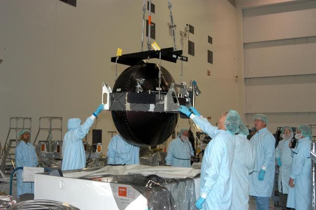 NASA image: KSC-05pd-0398
