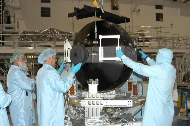 NASA image: KSC-05pd-0399