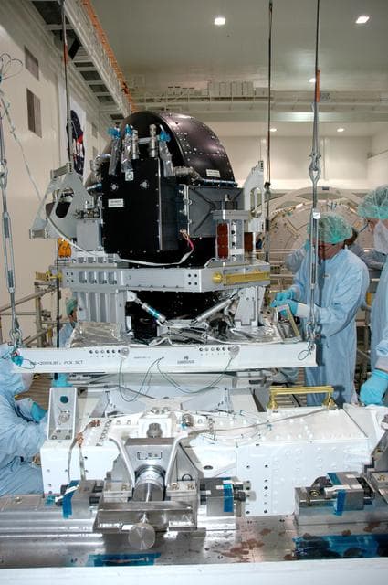 NASA image: KSC-05pd-0424