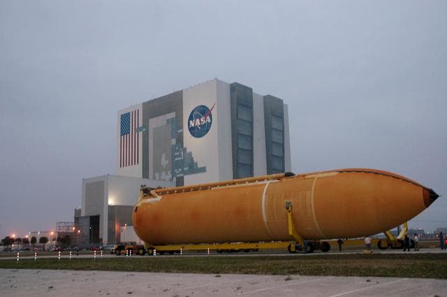 NASA image: KSC-05pd-0431
