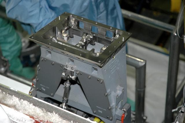 NASA image: KSC-05pd-0437