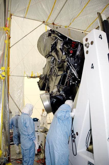 NASA image: KSC-05pd-0478