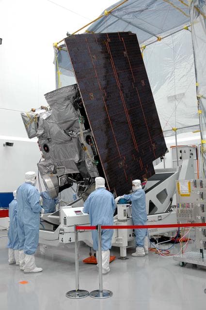 NASA image: KSC-05pd-0499