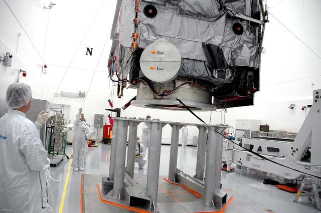 NASA image: KSC-05pd-0504