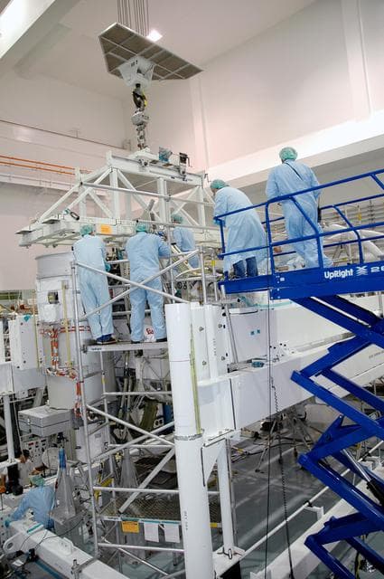 NASA image: KSC-05pd-0528