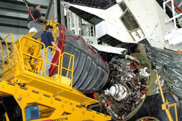 NASA image: KSC-05pd-0540