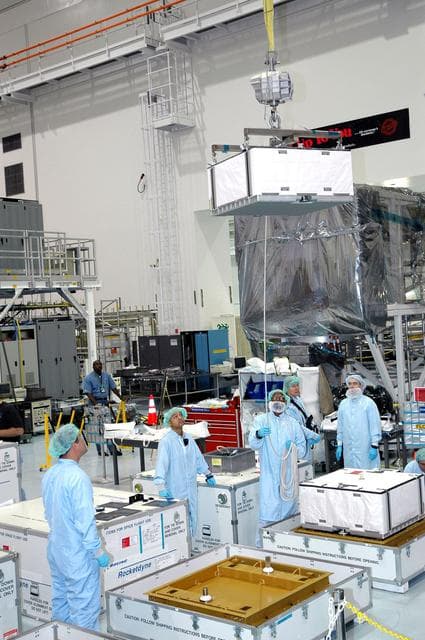 NASA image: KSC-05pd-0547