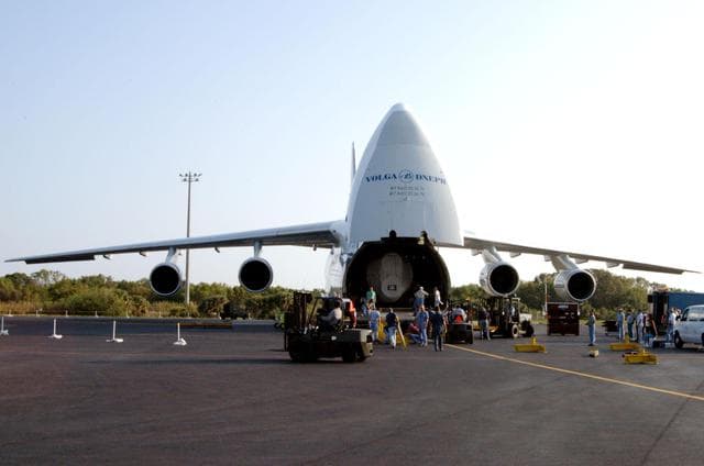 NASA image: KSC-05pd-0550