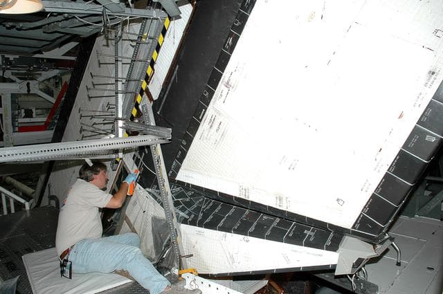 NASA image: KSC-05pd-0729