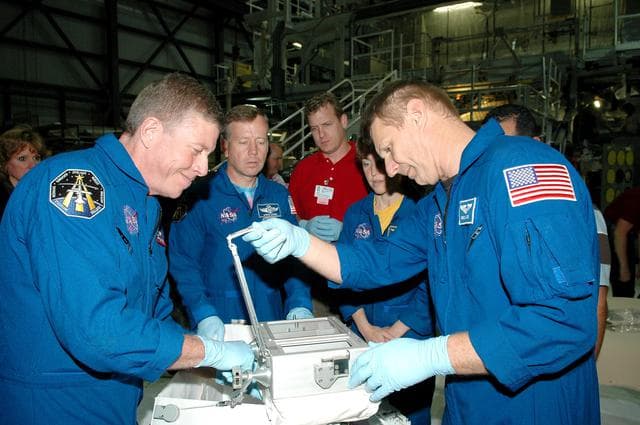 NASA image: KSC-05pd-0768