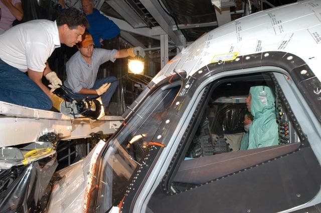 NASA image: KSC-05pd-0773