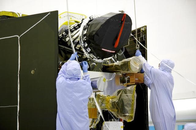 NASA image: KSC-05pd-0863
