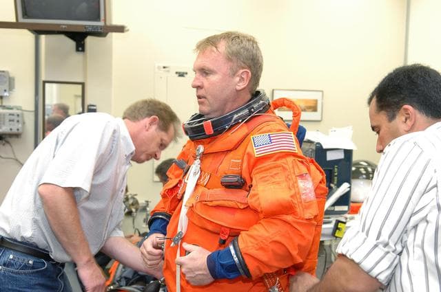 NASA image: KSC-05pd-0872