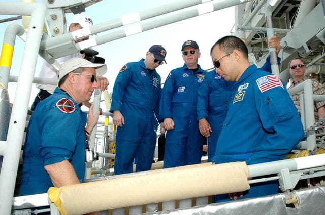 NASA image: KSC-05pd-0910