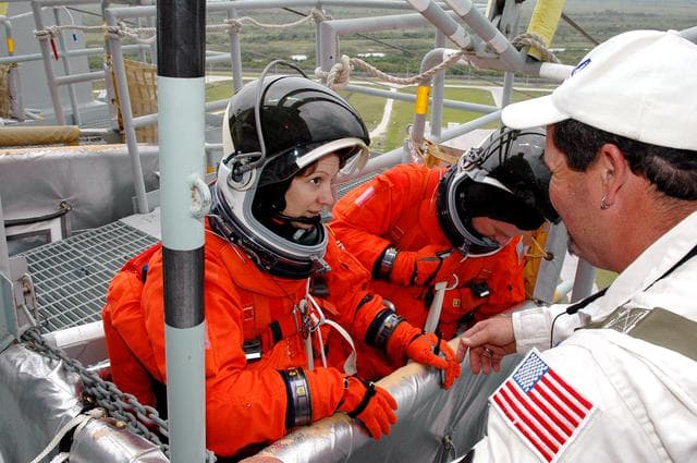 NASA image: KSC-05pd-0952