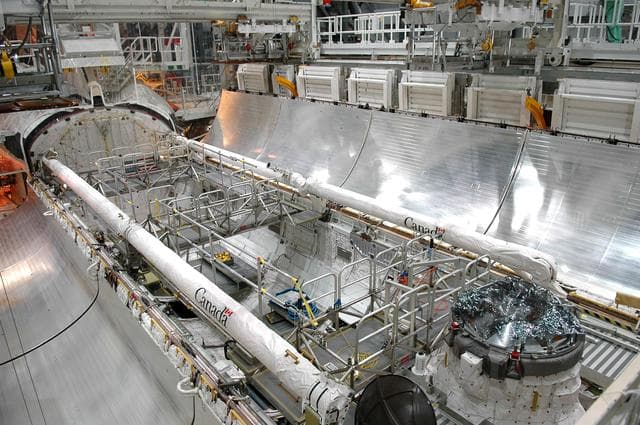 NASA image: KSC-05pd-0990