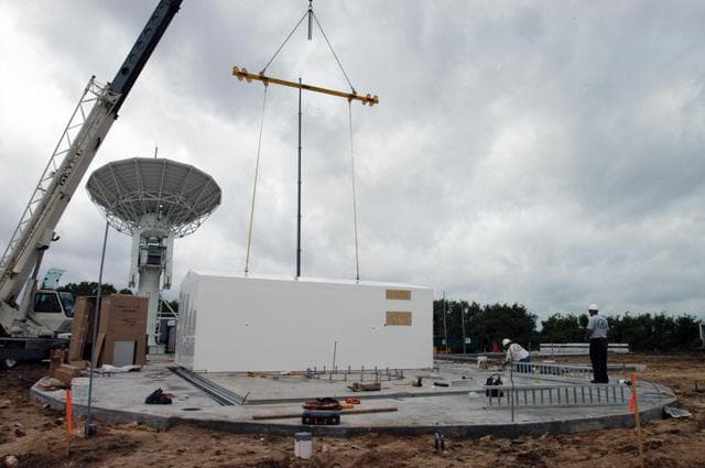 NASA image: KSC-05pd-1095