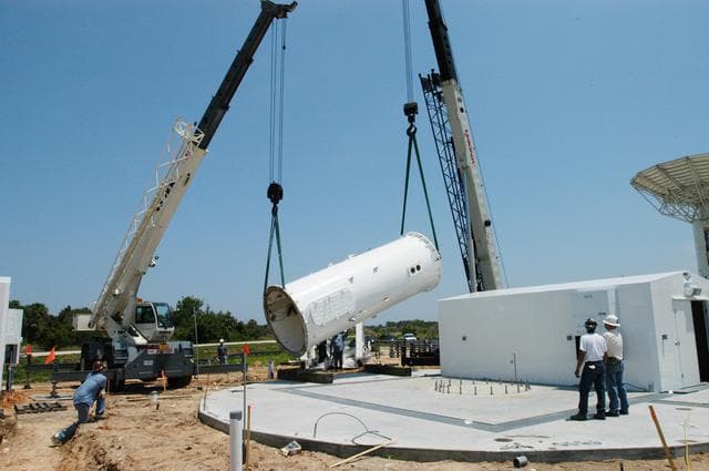 NASA image: KSC-05pd-1097