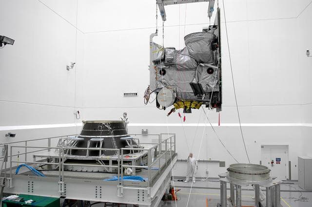 NASA image: KSC-05pd-1118
