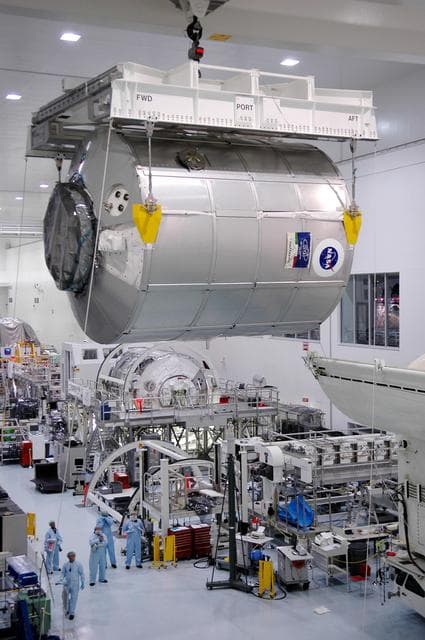 NASA image: KSC-05pd-1181