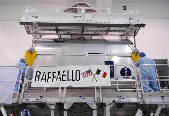 NASA image: KSC-05pd-1184