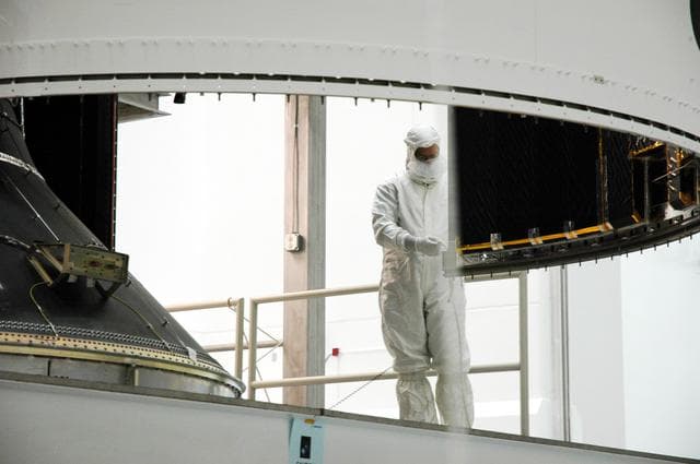 NASA image: KSC-05pd-1237
