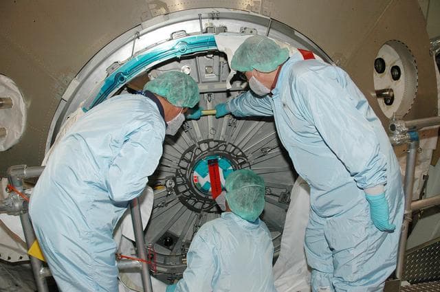 NASA image: KSC-05pd-1254