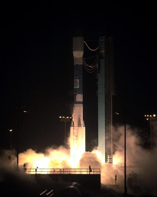 NASA image: KSC-05pd-1263