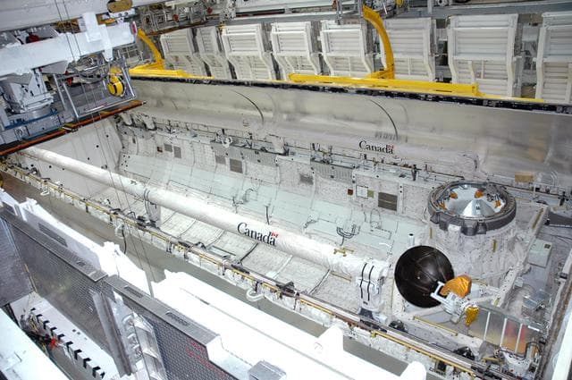 NASA image: KSC-05pd-1343