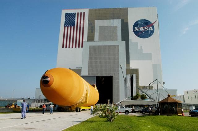 NASA image: KSC-05pd-1364