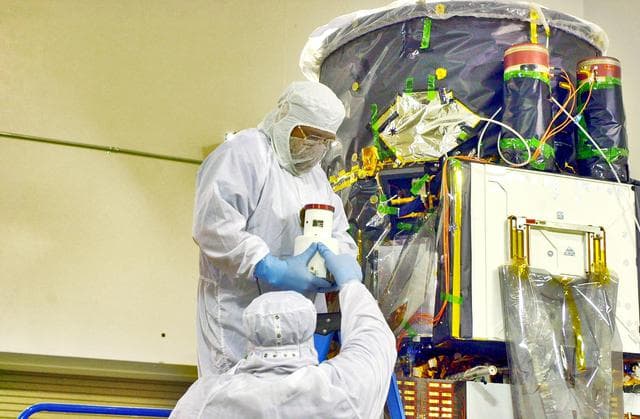 NASA image: KSC-05pd-1400