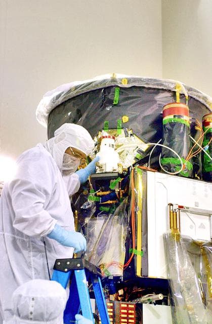 NASA image: KSC-05pd-1401