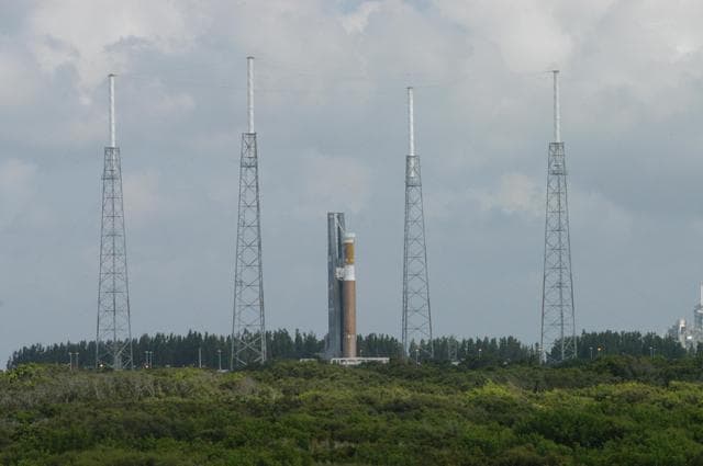 NASA image: KSC-05pd-1609