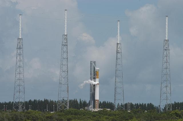 NASA image: KSC-05pd-1612