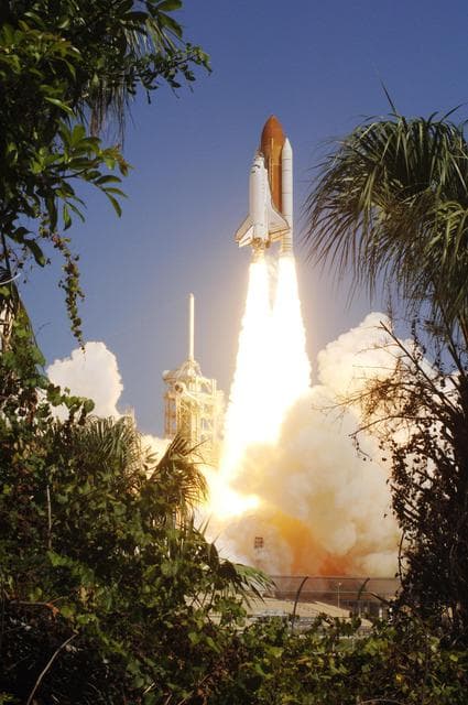 NASA image: KSC-05pd-1737