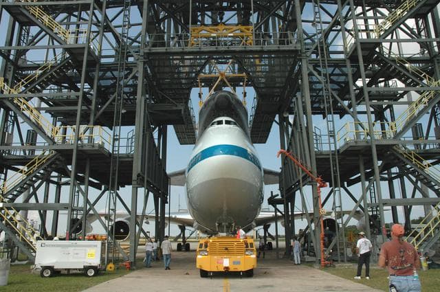 NASA image: KSC-05PD-1907
