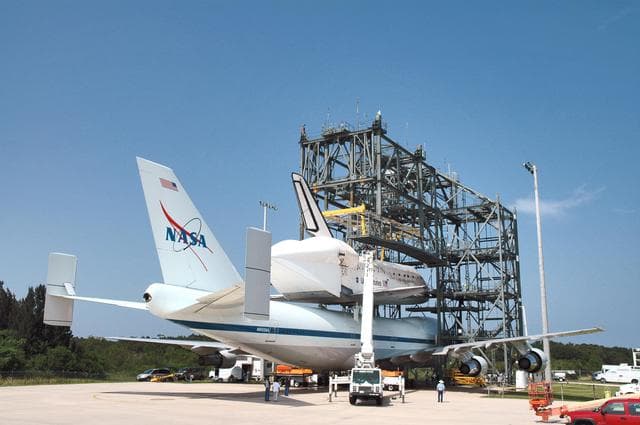 NASA image: KSC-05PD-1915